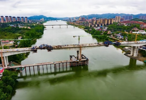 码头设计案例剖析_专业港口码头设计资质单位设计要点分析