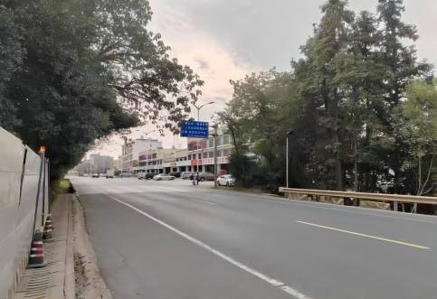 工业园区在公路开口具体要求