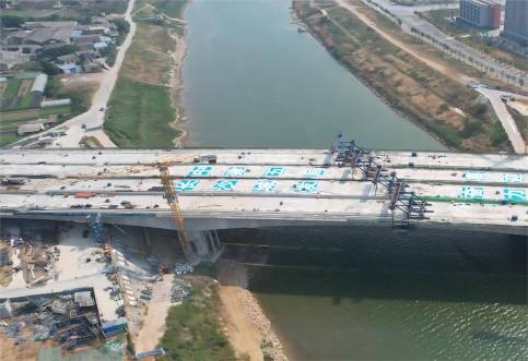 跨越浏阳河航道桥梁工程通航论证报告如何编制